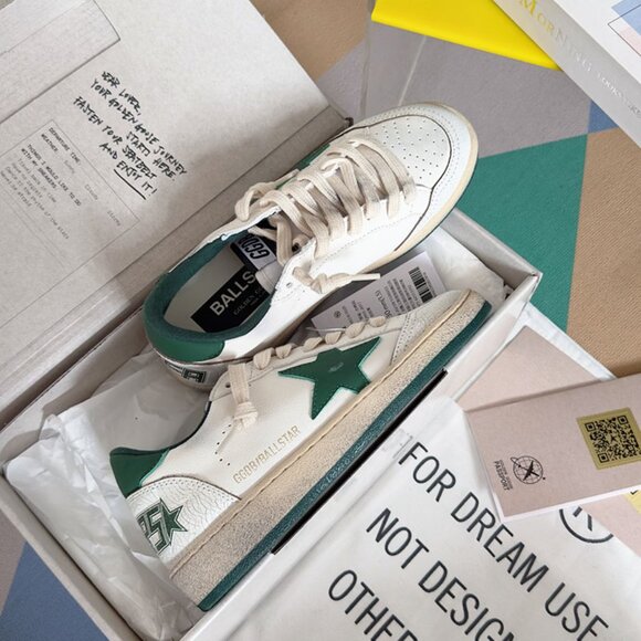 Golden Goose Men's white and green contrast star dirty shoes - Picture 4 of 7